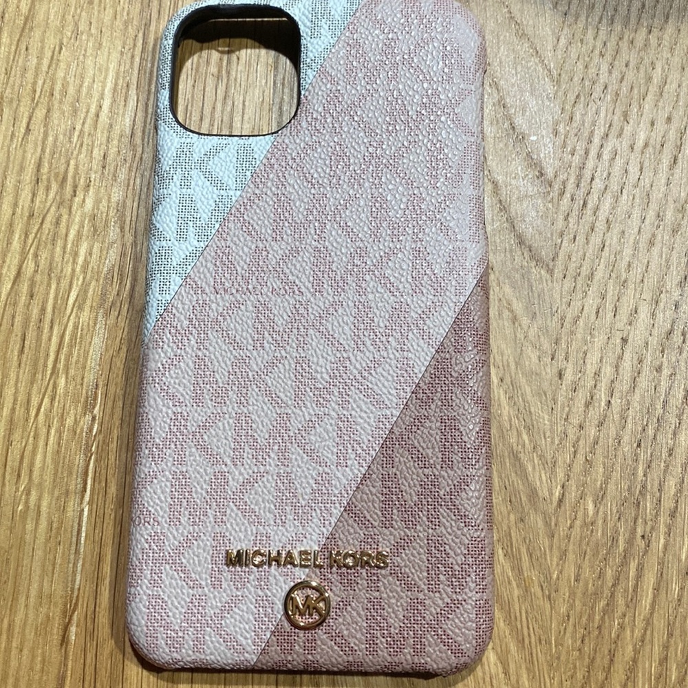 iPhone 11 Pro Max case